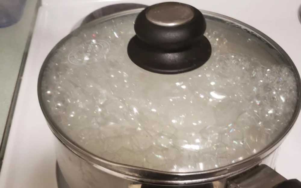 stop rice cooker from boiling over